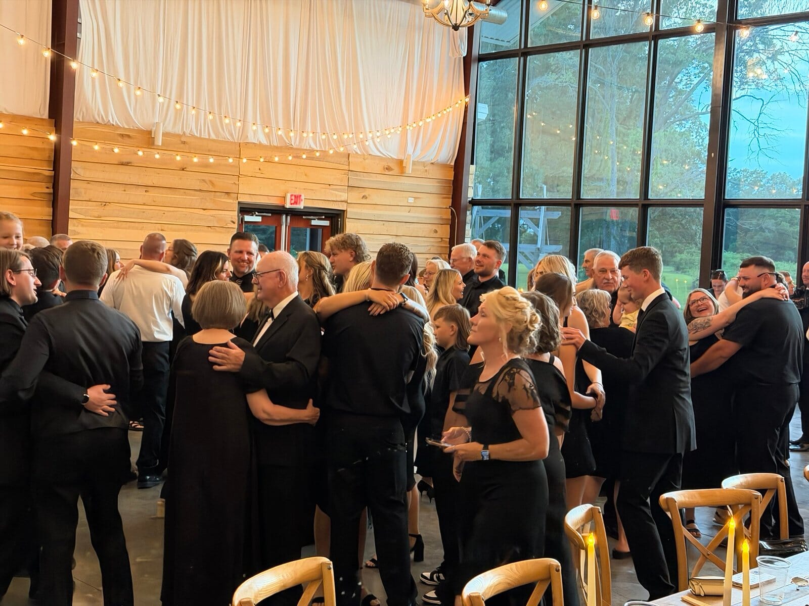 packed anniversary dance burdoc farms wedding.jpg.jpeg?w=1024&h=768&scale