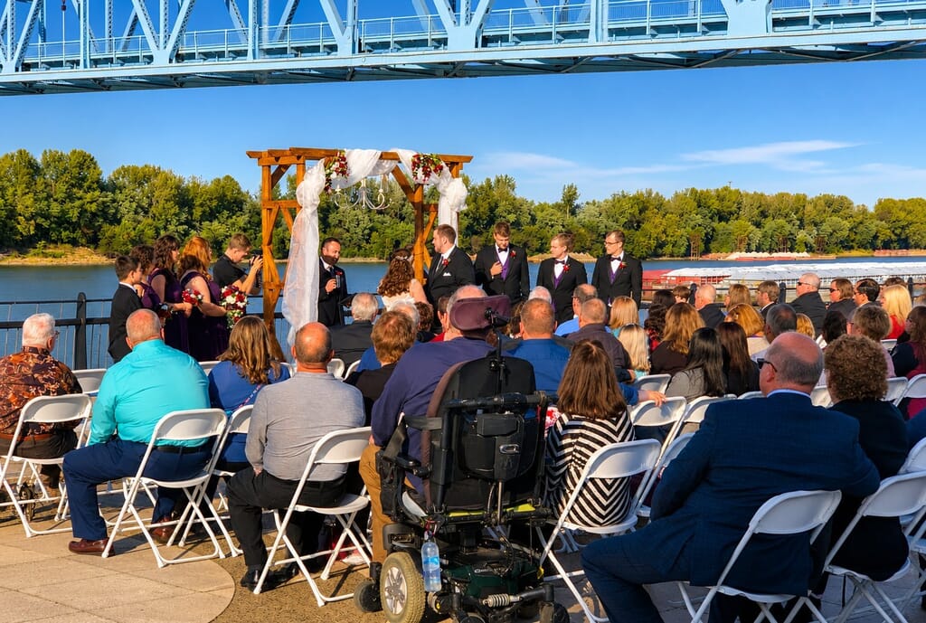 Wedding DJ Bowling Green KY 1 Owensboro KY Blue Bridge riverfront wedding ceremony