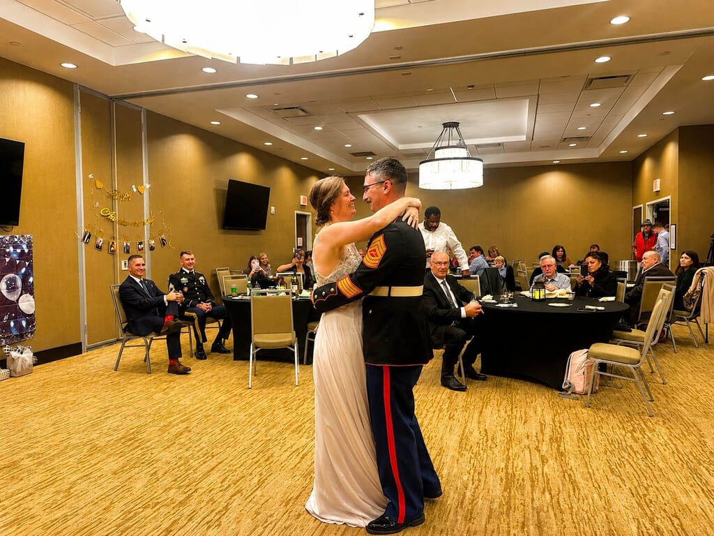 Wedding DJ Bowling Green KY 7 Holiday Inn Owensboro KY wedding first dance