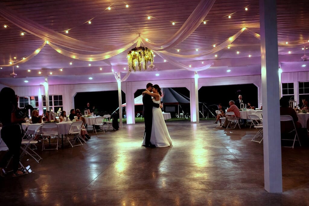 Wedding DJ Bowling Green KY 13 Reid's Orchard Owensboro KY wedding first dance