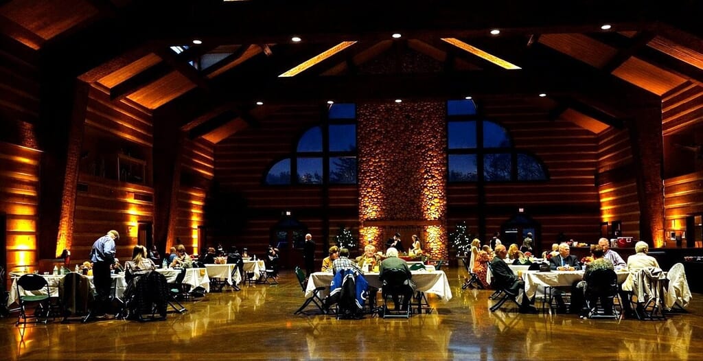 Evansville Indiana Wedding DJ 5 Warm reception lighting at Discovery Lodge in Evansville, Indiana